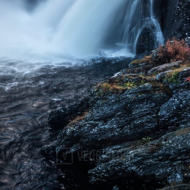 Rjukandefossen i Hemsedal ved solnedgang en flott høstdag., fotokunst veggbilde / plakat av Klaus Axelsen