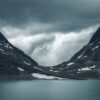 Hjelledalstind og Falketind i Jotunheimen, fotokunst veggbilde / plakat av Tor Arne Hotvedt